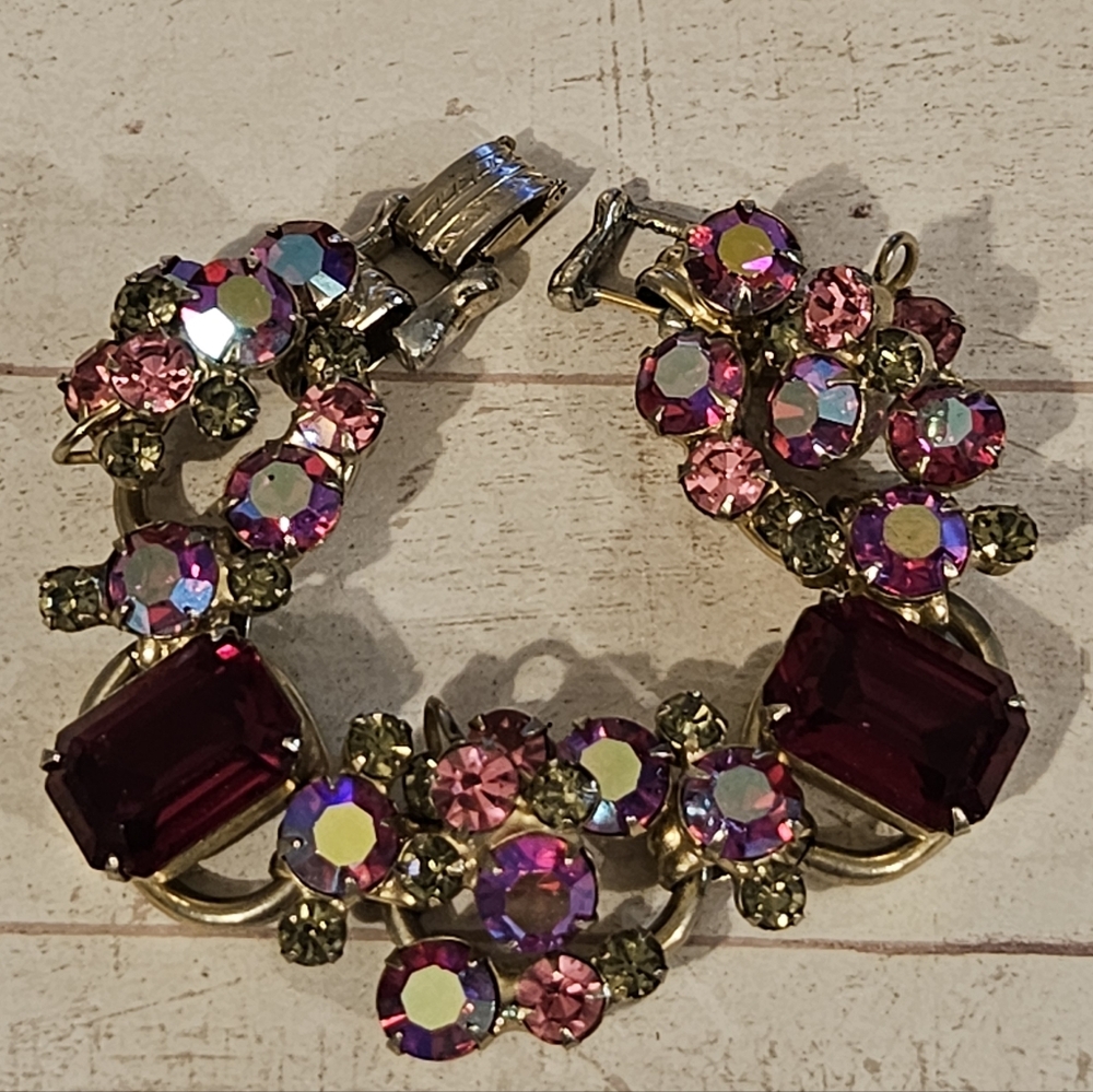 Elegant Silver, Pink & Fuschia Juliana Vintage Bracelet - Picture 3 of 11